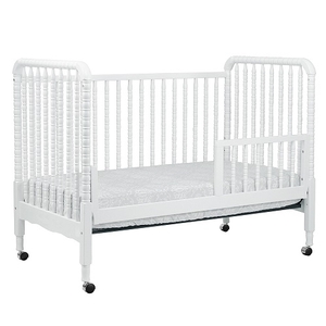 Item # CD026 - Finish: White<br><br>Made in Taiwan<br><br>Weight: 4 lbs<br><br>Dimensions: 51.375